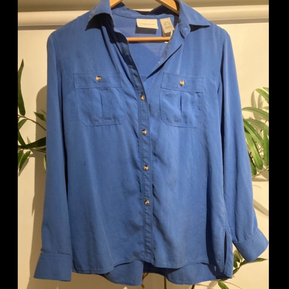 Blue Liz Claiborne button down shirt